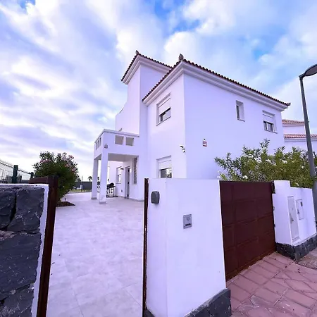 9- Mister Nine Villa *