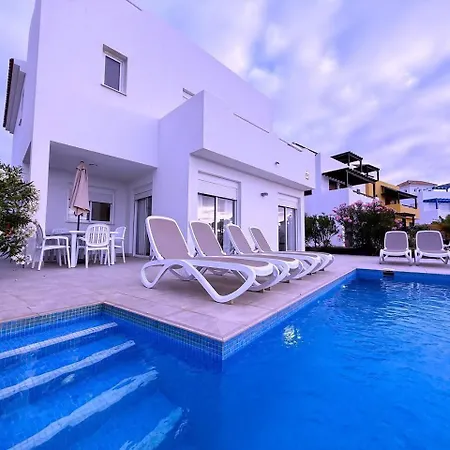 Villa 9- Mister Nine